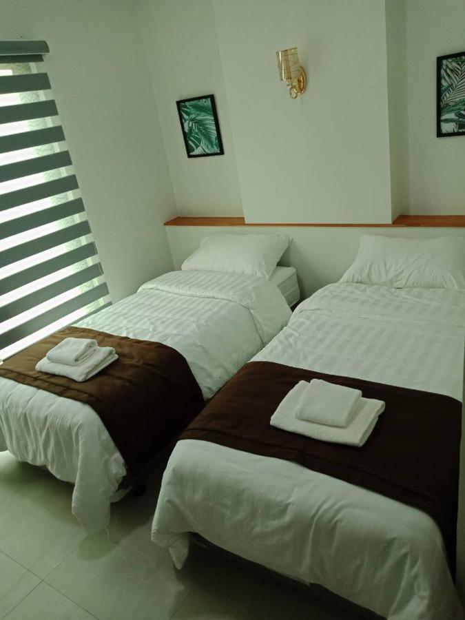 The Wharf Transient Hotel Batangas ภายนอก รูปภาพ