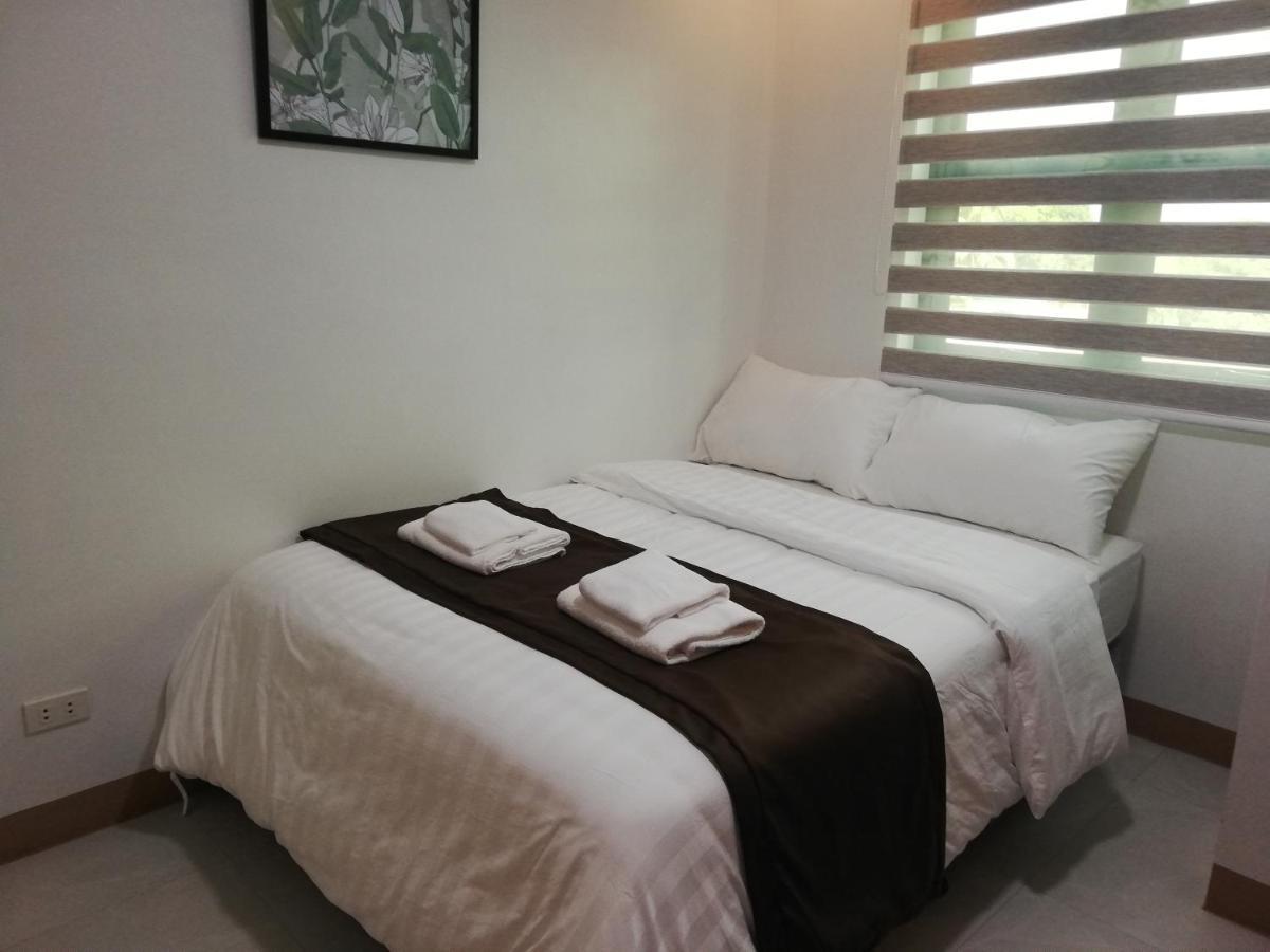 The Wharf Transient Hotel Batangas ภายนอก รูปภาพ